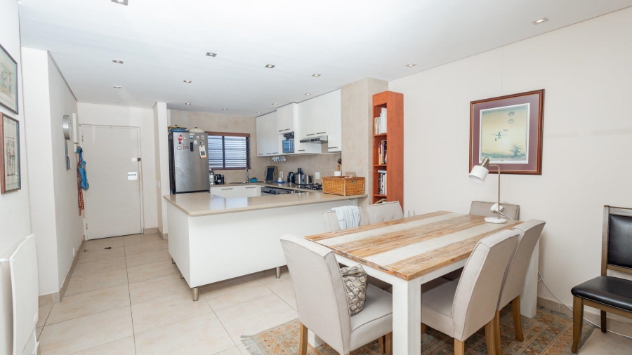 To Let 2 Bedroom Property for Rent in Table View Western Cape